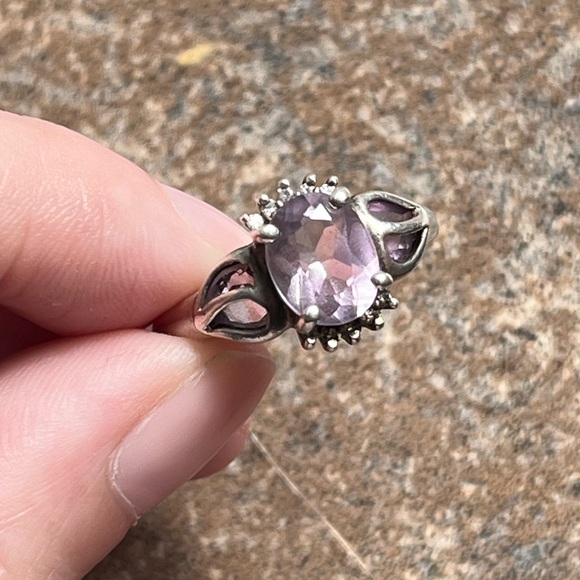amethyst silver ring - Picture 4 of 9